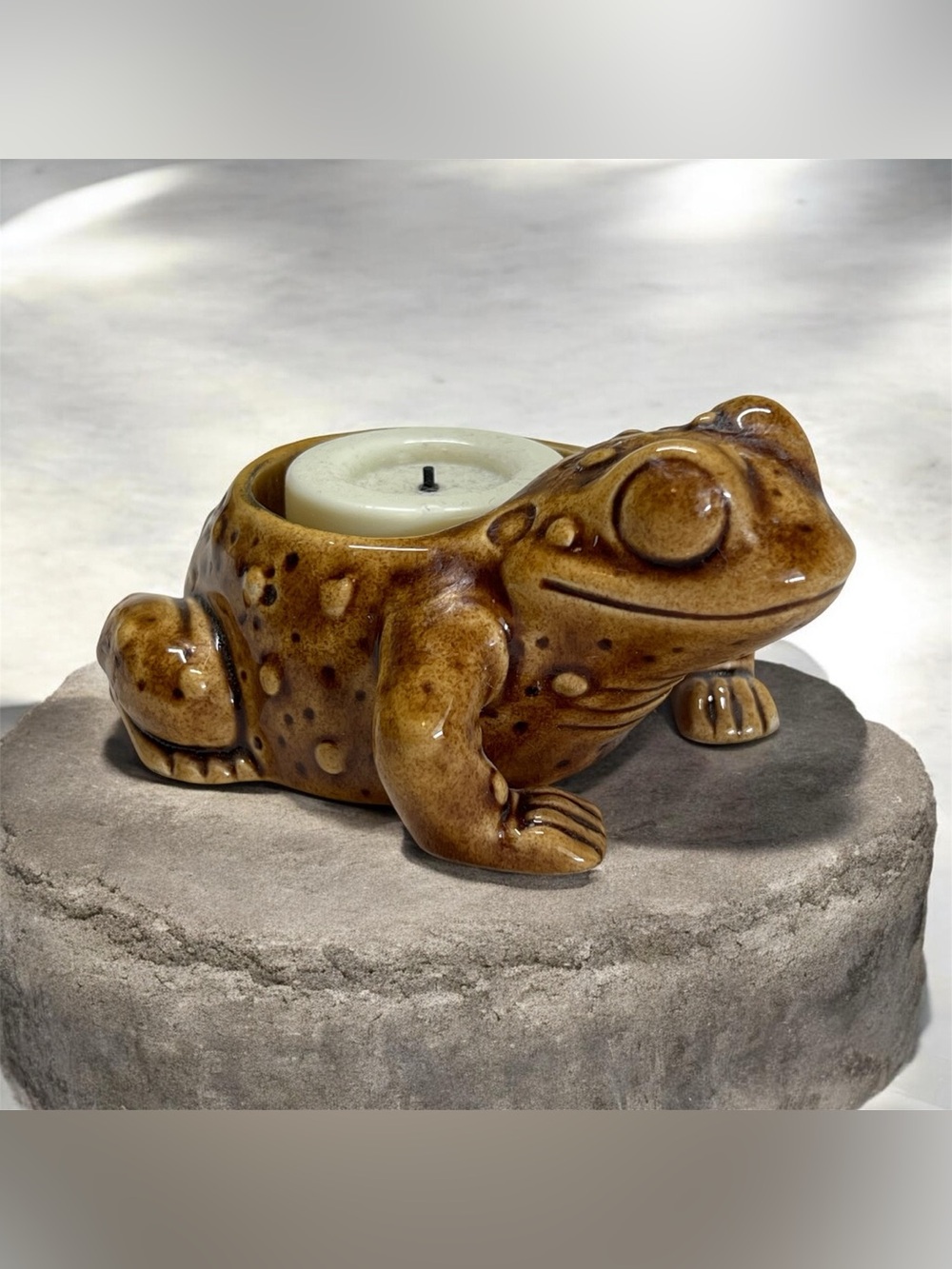 Brown glaze 4”Ceramic Frog Tealight Candle Holder Figurine Decor